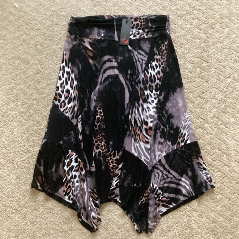 🩵NWT🩵 LADIES BOHO FLOWY ANIMAL PRINT A-LINE SKIRT W/HANDKERCHIEF HEM SIZE LG